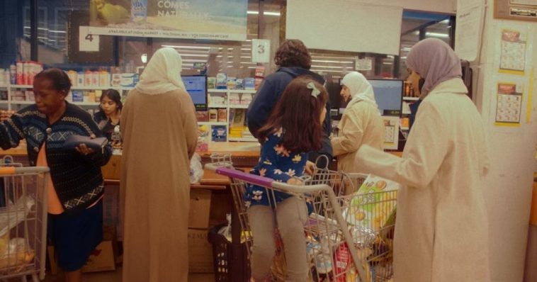 Kids Smart Shopping: 10 Powerful Ways to Teach Habits