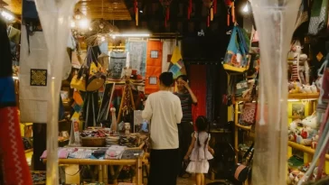 Second-Hand Kids Shopping: Tips for Smart Parents