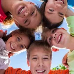 20 Sustainable Kids’ Clothing Brands Good For The Planet